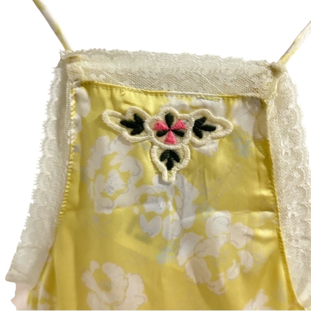 Free People Night Special Cami in Lemon Custard Combo Silky Lace Floral Sz M NWT - Picture 5 of 10